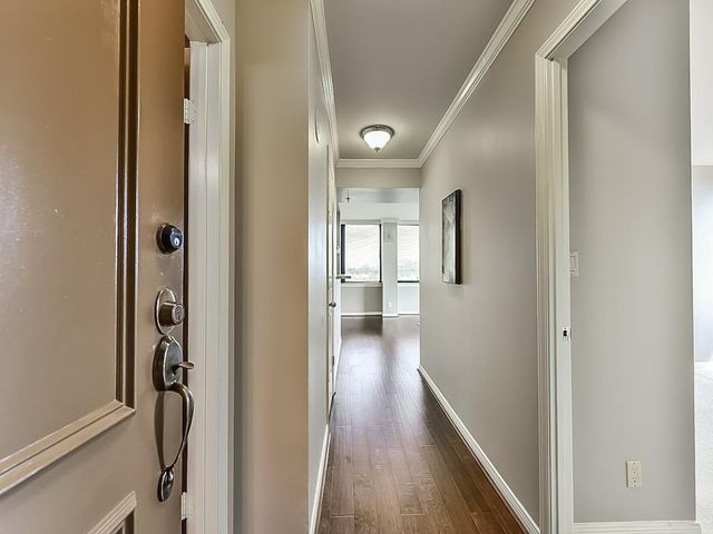 3525 Sage Road 704, Houston, TX 77056