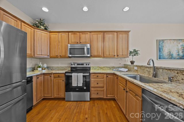 612 Vista Falls Road, Mills River, NC 28759