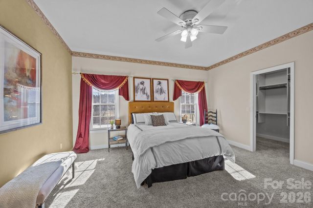 612 Vista Falls Road, Mills River, NC 28759