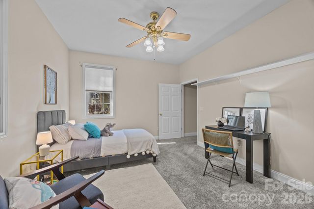 612 Vista Falls Road, Mills River, NC 28759