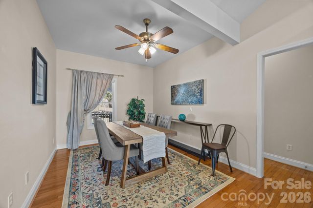 612 Vista Falls Road, Mills River, NC 28759