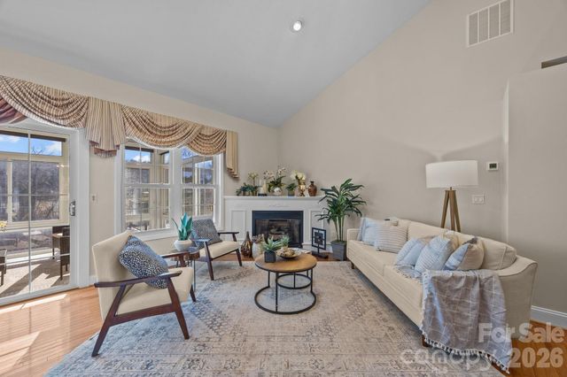 612 Vista Falls Road, Mills River, NC 28759