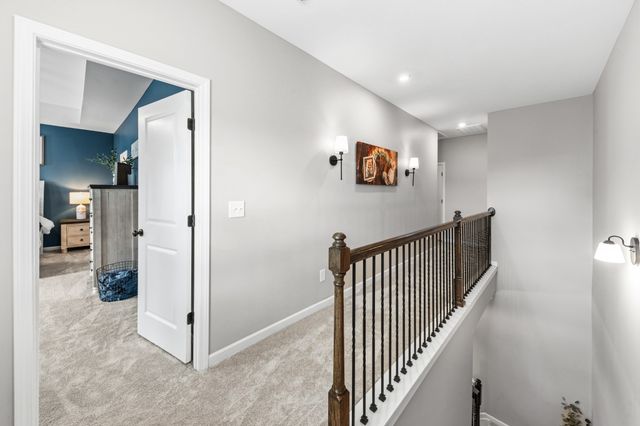 337 Geneva Ln, Columbia, TN 38401