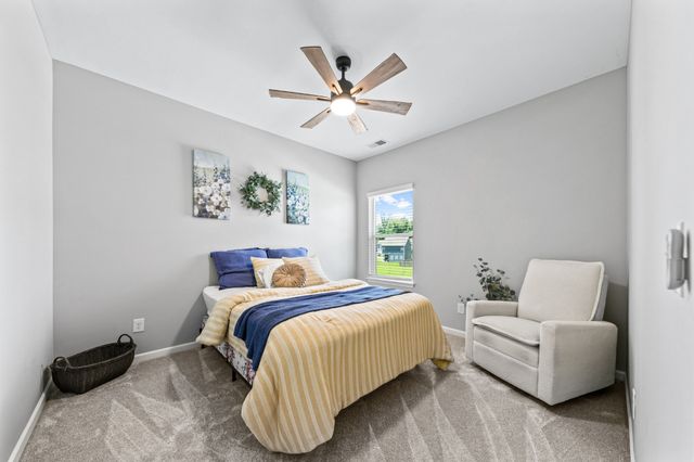 337 Geneva Ln, Columbia, TN 38401