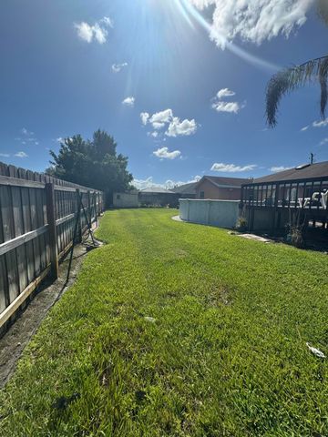 591 NW GRENADA Street, Port St. Lucie, Port St Lucie, FL 34983
