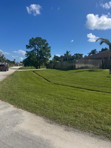 591 NW GRENADA Street, Port St. Lucie, Port St Lucie, FL 34983