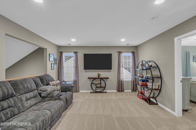 52 Strathmere Street, Waretown, NJ 08758