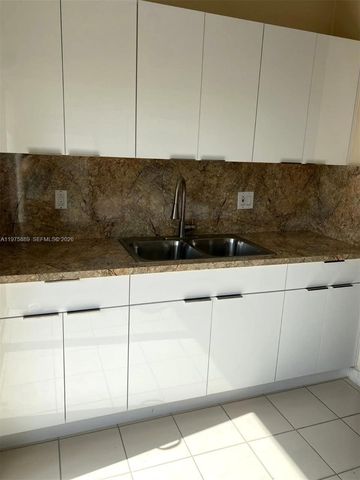 7603 W 29th Ln 202-55, Hialeah, FL 33018