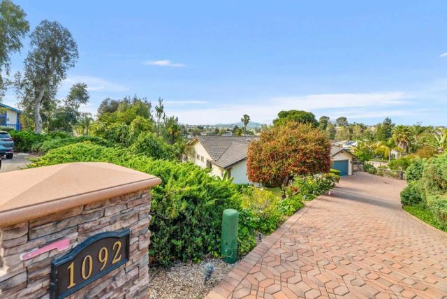 1092 Serena Way, San Marcos, CA 92078