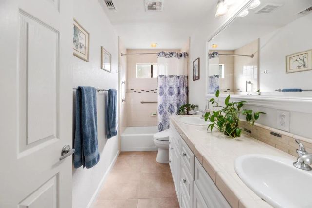 1092 Serena Way, San Marcos, CA 92078