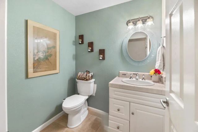 1092 Serena Way, San Marcos, CA 92078