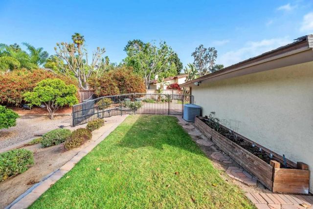 1092 Serena Way, San Marcos, CA 92078