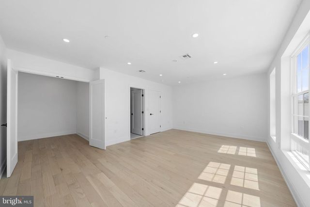 2552 E SOMERSET ST, Philadelphia, PA 19134