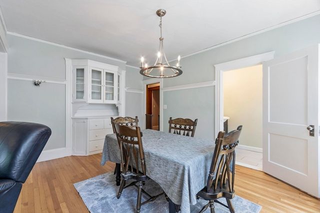 55 Bates B, Watertown, MA 02472