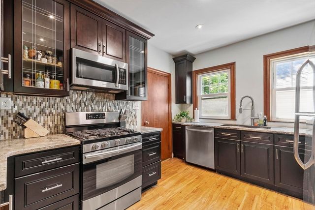 55 Bates B, Watertown, MA 02472