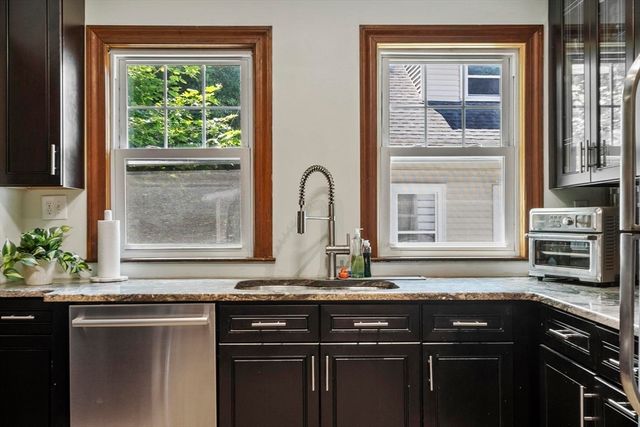 55 Bates B, Watertown, MA 02472