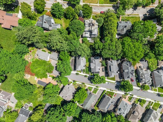 55 Bates B, Watertown, MA 02472