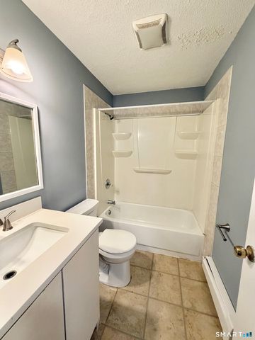 71 Williams Street B, Hartford, CT 06120