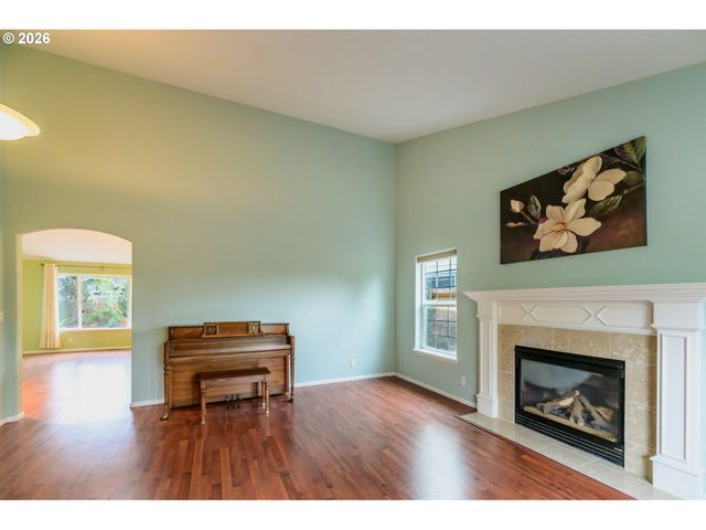 5930 GEYSER PEAK Pl, Eugene, OR 97402
