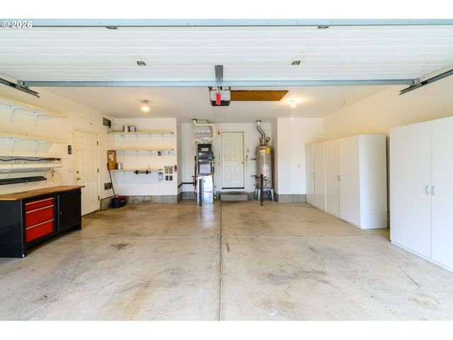 5930 GEYSER PEAK Pl, Eugene, OR 97402