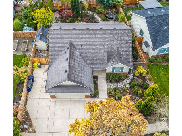 5930 GEYSER PEAK Pl, Eugene, OR 97402