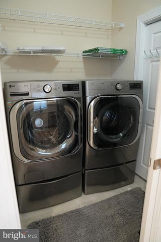 19923 SMITH CIR, Ashburn, VA 20147