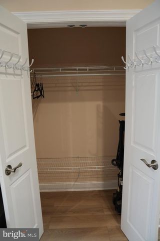 19923 SMITH CIR, Ashburn, VA 20147