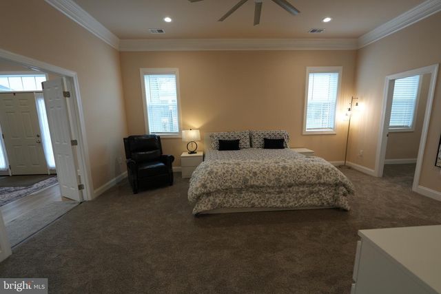 19923 SMITH CIR, Ashburn, VA 20147