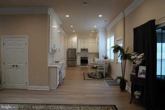 19923 SMITH CIR, Ashburn, VA 20147