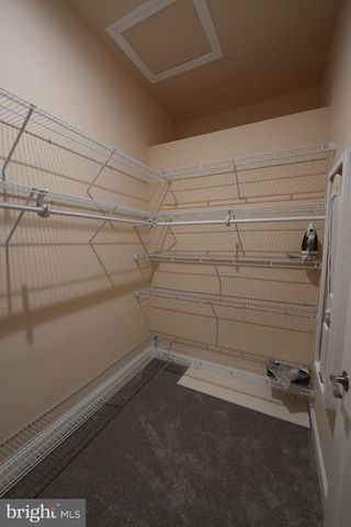 19923 SMITH CIR, Ashburn, VA 20147