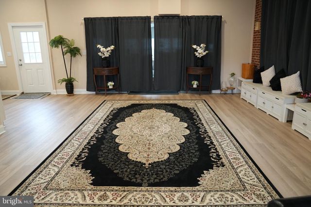 19923 SMITH CIR, Ashburn, VA 20147