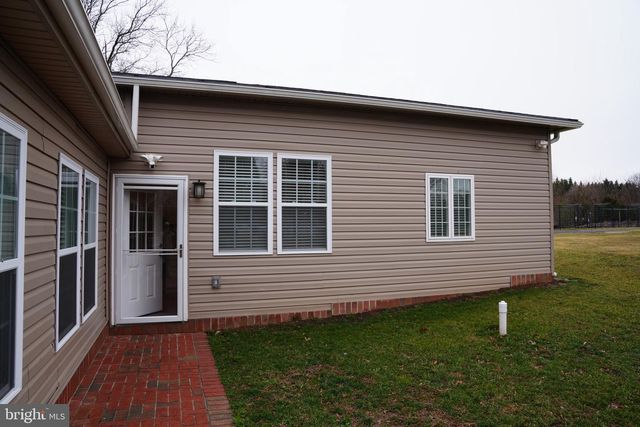 19923 SMITH CIR, Ashburn, VA 20147