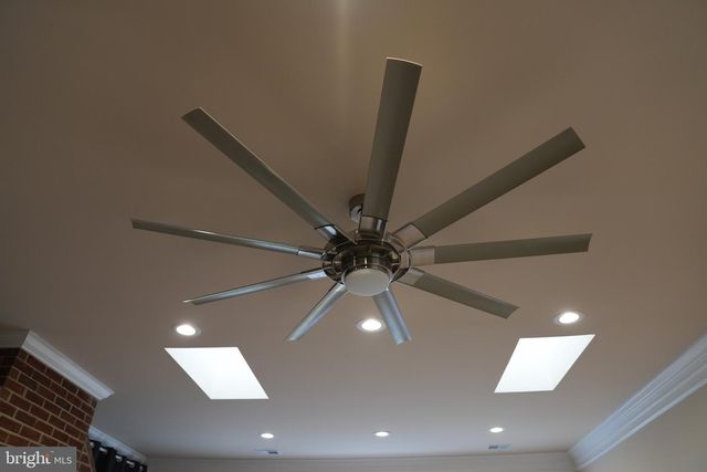 19923 SMITH CIR, Ashburn, VA 20147