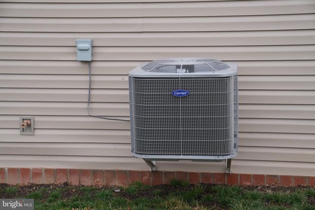 19923 SMITH CIR, Ashburn, VA 20147