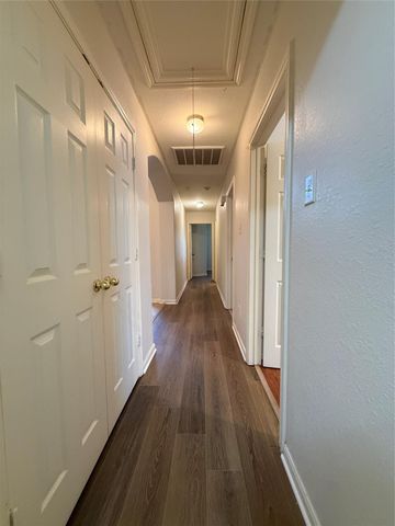 4123 Applecreek Bend Drive, Stafford, TX 77477