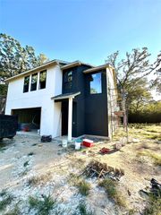 210 Chateau Place, Paris, TX 75460