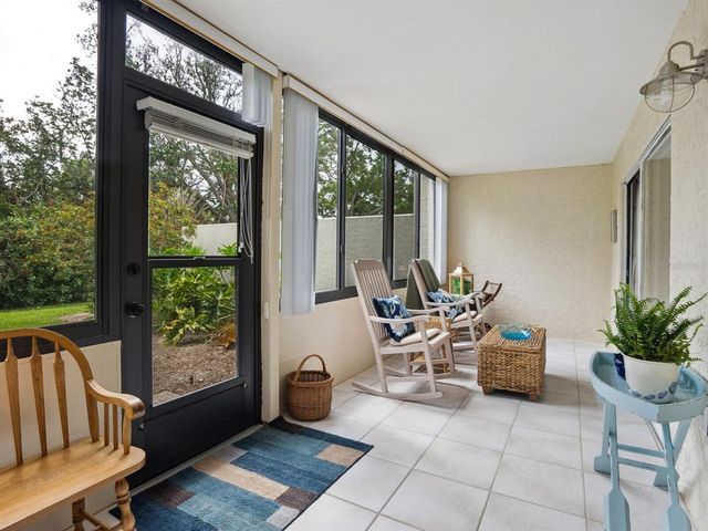 323 TIMBERLAKE DRIVE 323, Bradenton, FL 34210
