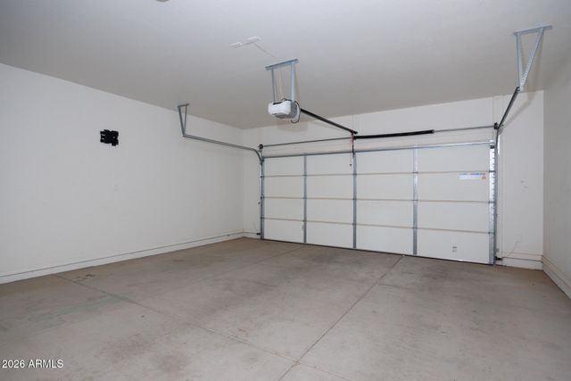 12067 W LOBO Drive, Arizona City, AZ 85123