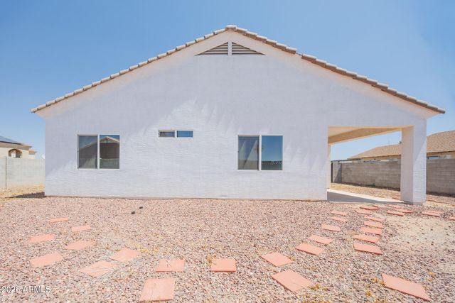 12067 W LOBO Drive, Arizona City, AZ 85123
