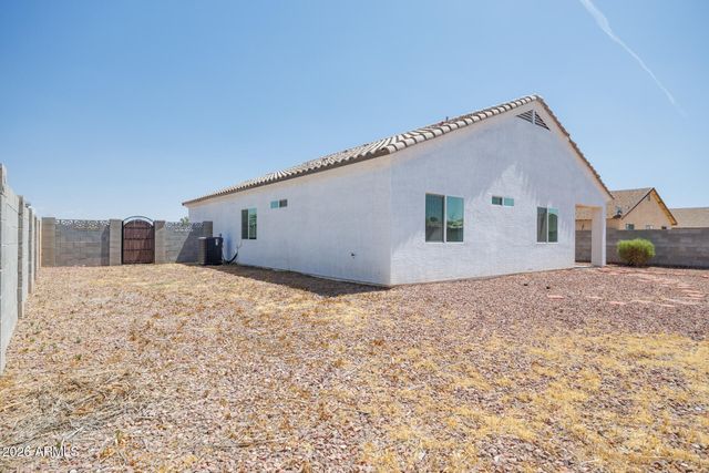 12067 W LOBO Drive, Arizona City, AZ 85123