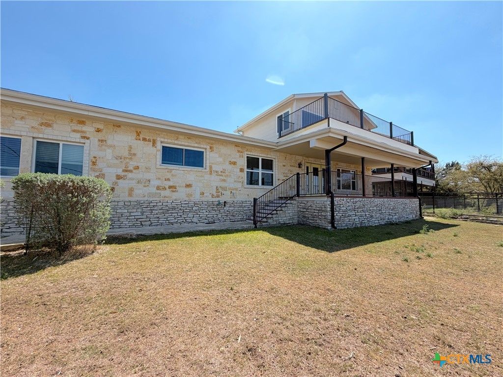 Image 2 of property listing at 1210 Skyline Drive, Canyon Lake, TX 78133