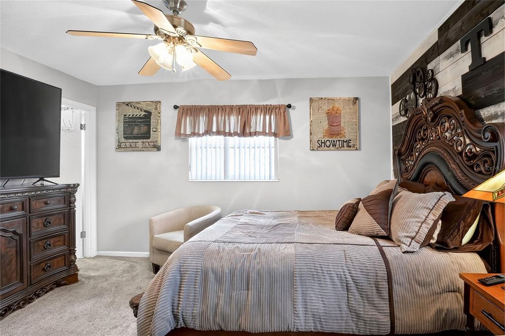 Image 23 of property listing at 1151 CIRCLE DRIVE, Lake Wales, FL 33853