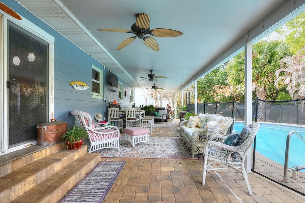 Image 31 of property listing at 1151 CIRCLE DRIVE, Lake Wales, FL 33853