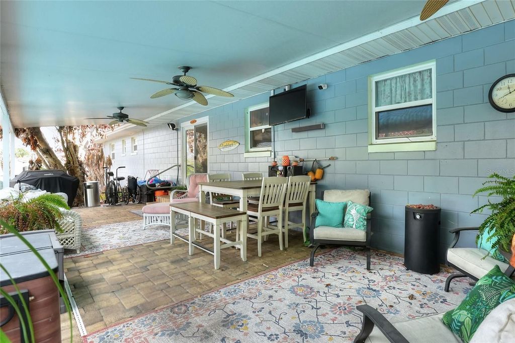 Image 36 of property listing at 1151 CIRCLE DRIVE, Lake Wales, FL 33853