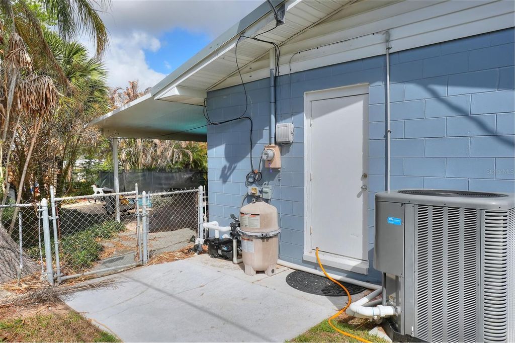 Image 46 of property listing at 1151 CIRCLE DRIVE, Lake Wales, FL 33853