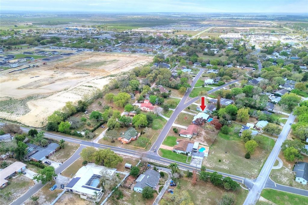 Image 49 of property listing at 1151 CIRCLE DRIVE, Lake Wales, FL 33853