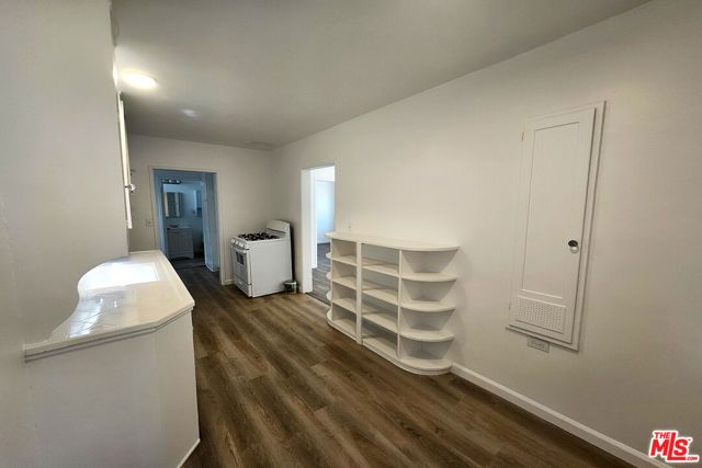 1341 N Keystone Street, Burbank, CA 91506