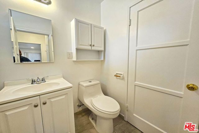 1341 N Keystone Street, Burbank, CA 91506