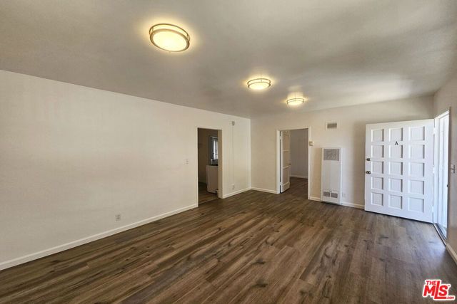 1341 N Keystone Street, Burbank, CA 91506