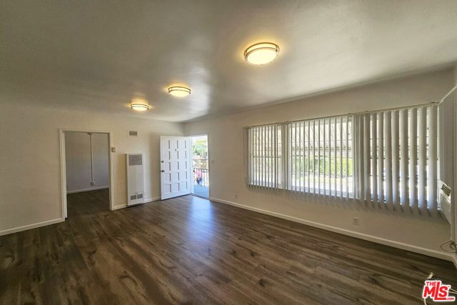 1341 N Keystone Street, Burbank, CA 91506